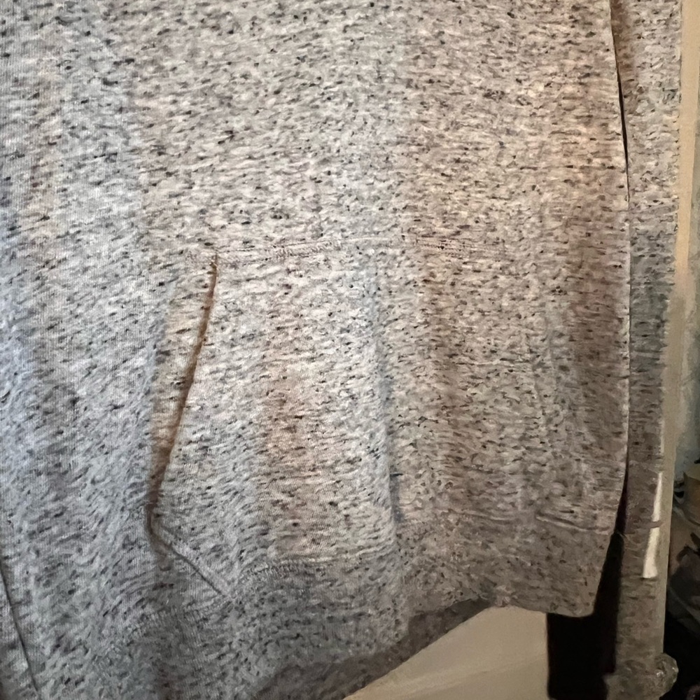 PINK gray pullover - Picture 4 of 4